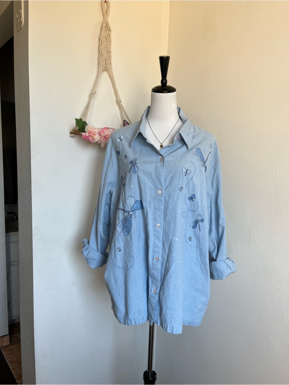 Vintage Cottagecore Dragonfly Embroidered Button-Down Shirt size